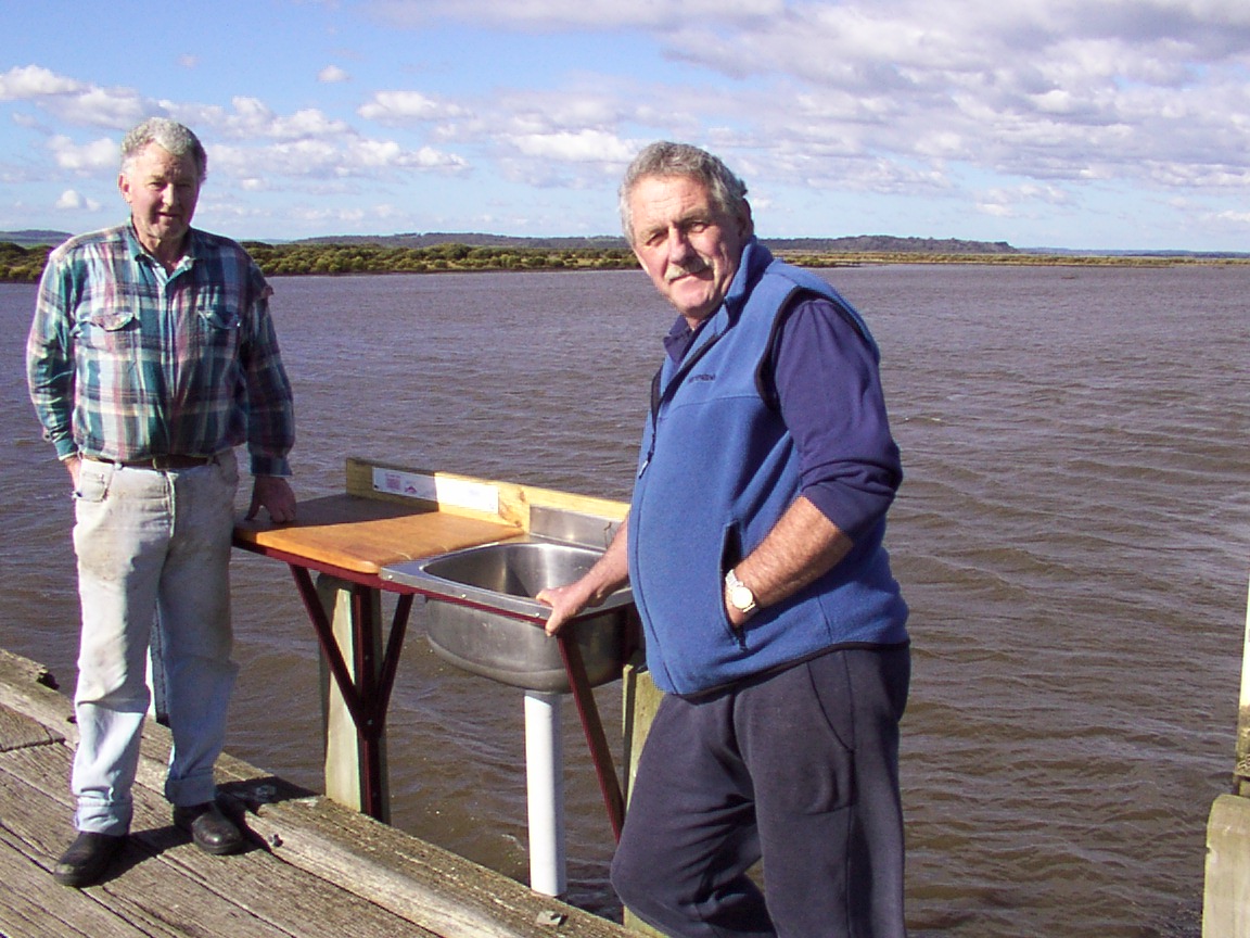 2005 - Fishing Table 2